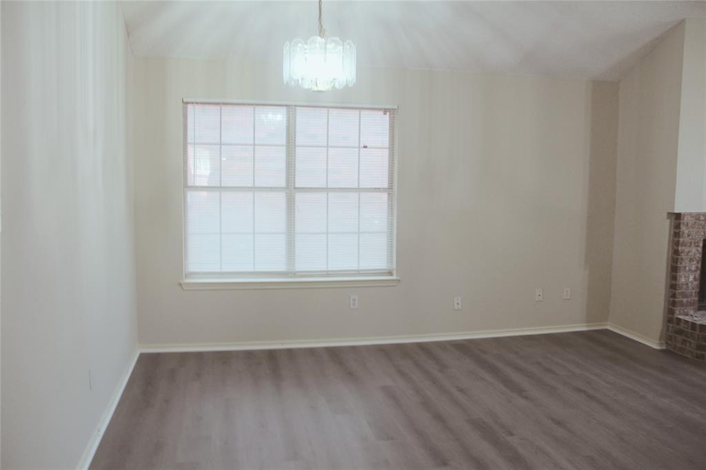 8140 Heritage Place Drive Property Photo 5