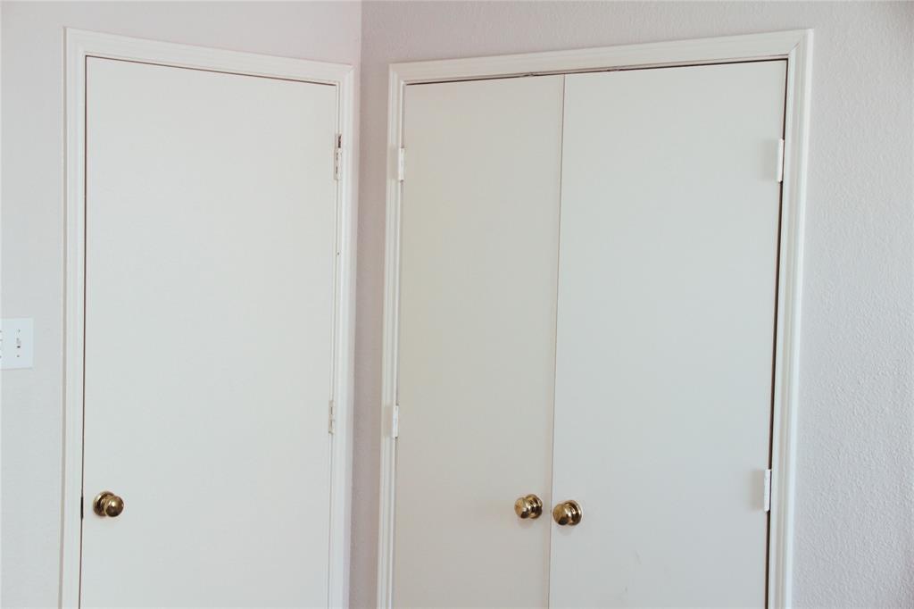 8140 Heritage Place Drive Property Photo 14