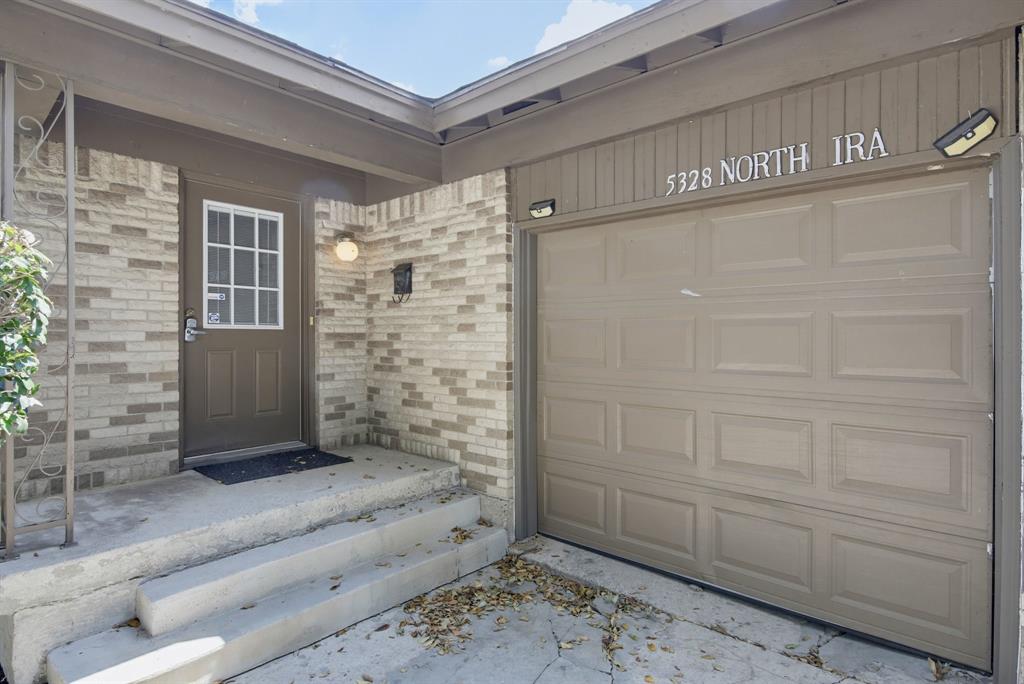 5328 Ira Street Property Photo 4