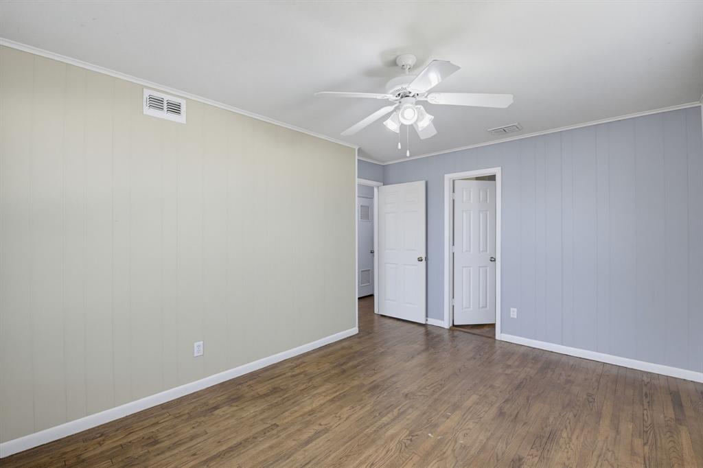 5328 Ira Street Property Photo 19