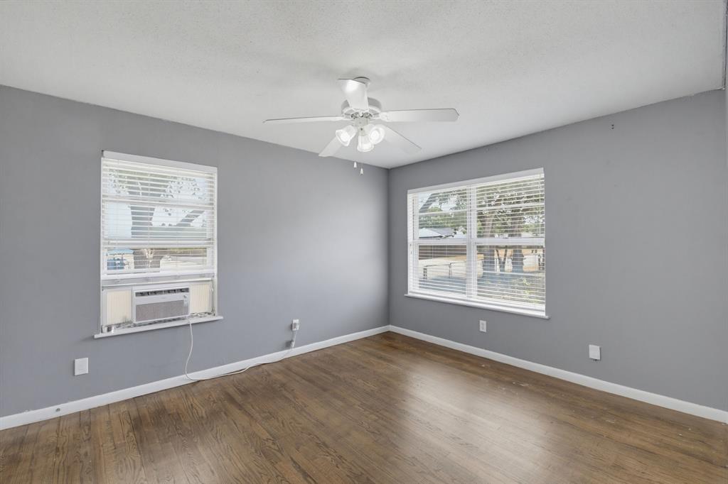 5328 Ira Street Property Photo 21
