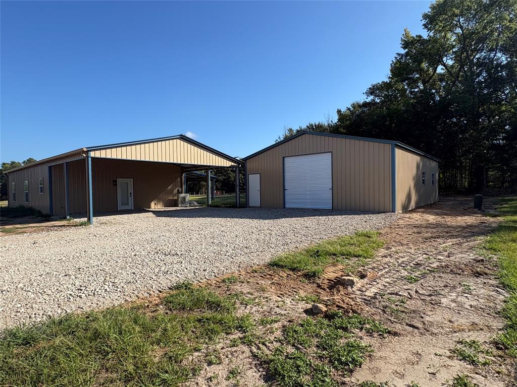 644 Comanche Property Photo 2