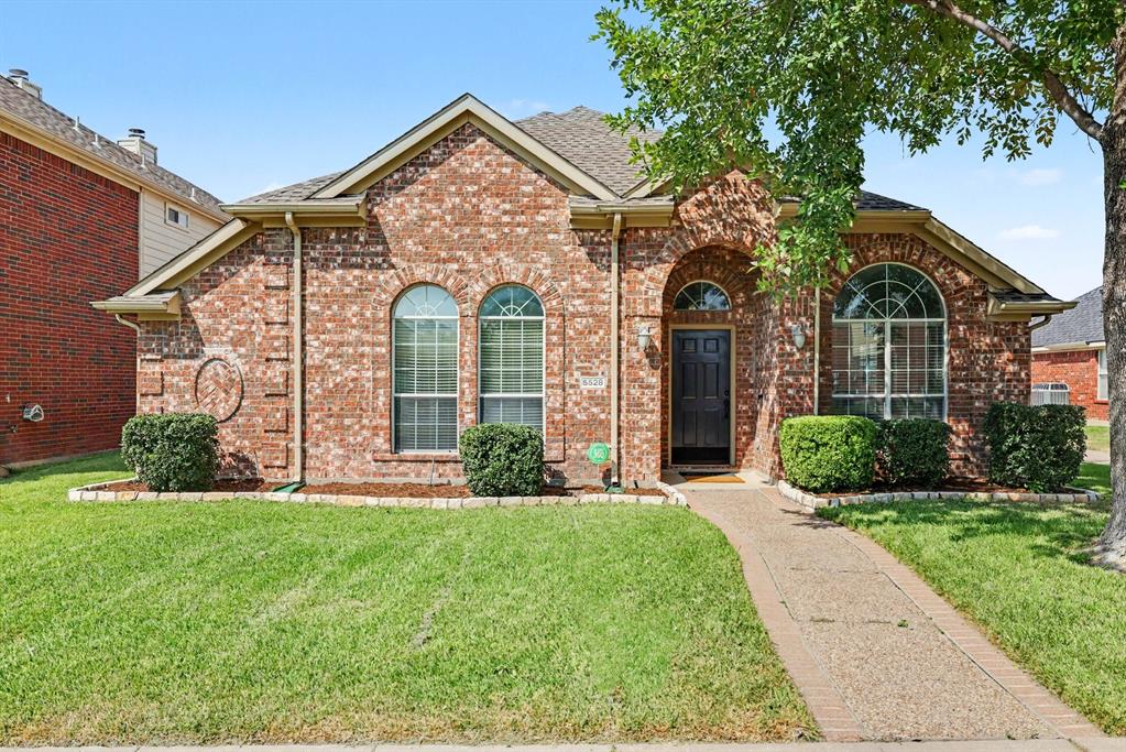 5528 Green Hollow Lane Property Photo 1