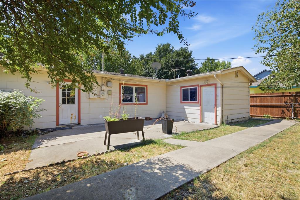 740 Thomas Avenue Property Photo 17