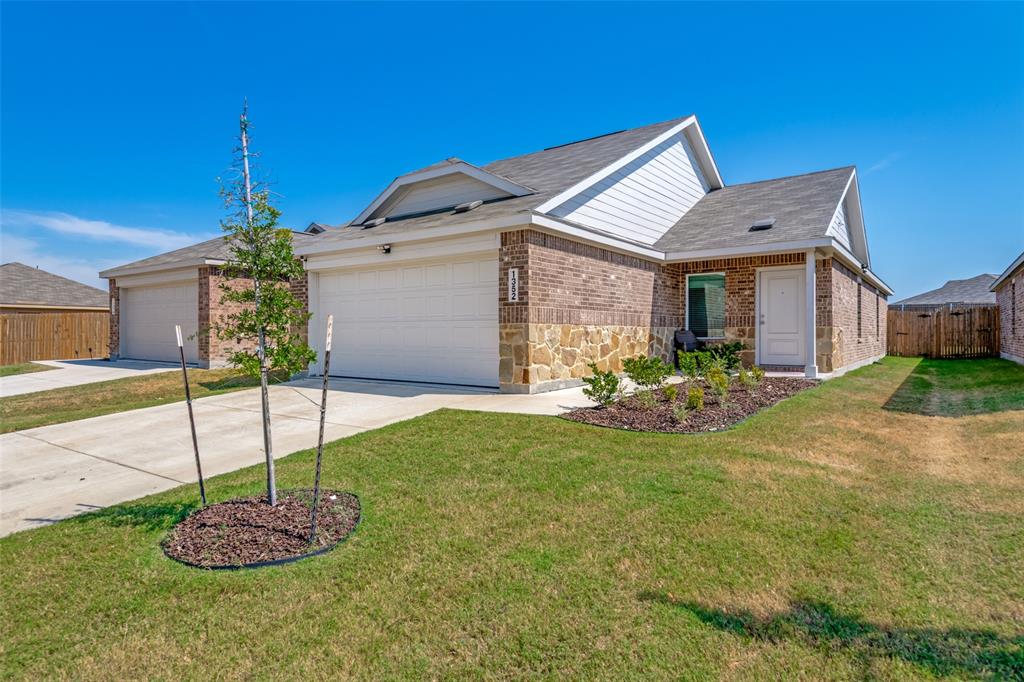 1352 Wedgeleaf Lane Property Photo 1