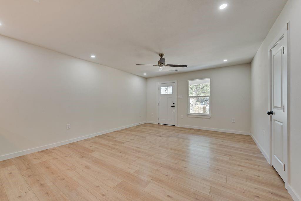 312 Calgary Road Property Photo 4