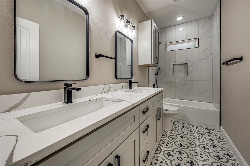 5858 Black Pine Circle Property Photo 18