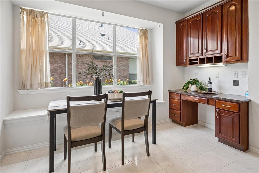 2209 Windy Ridge Court Property Photo 15