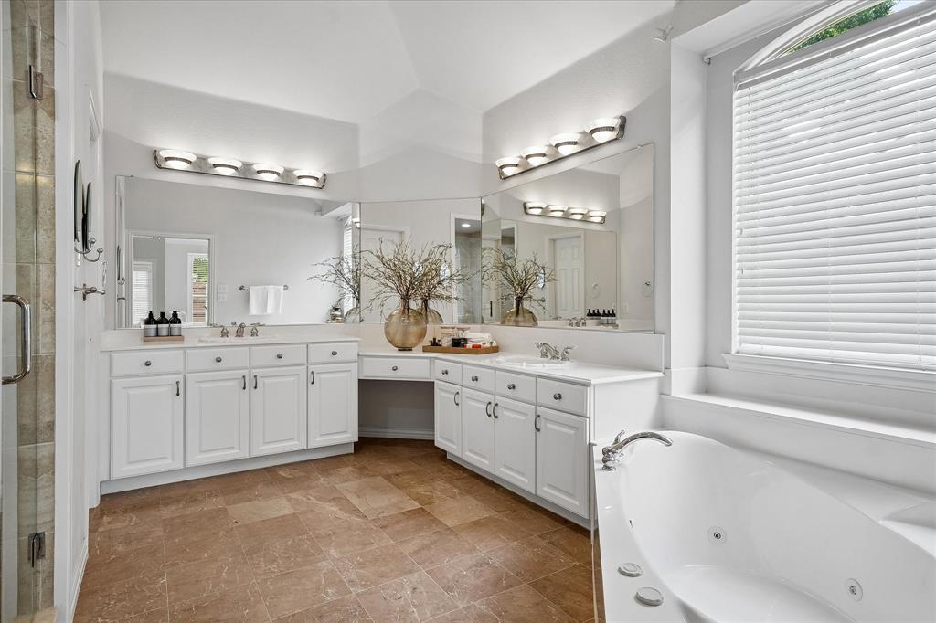 2209 Windy Ridge Court Property Photo 19