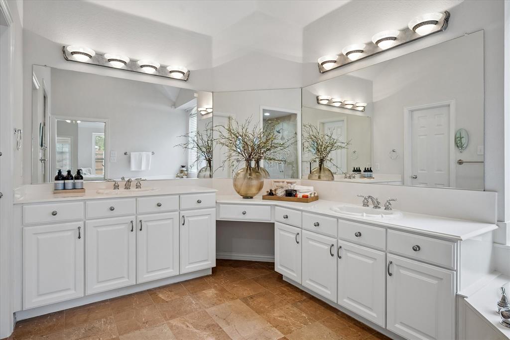 2209 Windy Ridge Court Property Photo 20