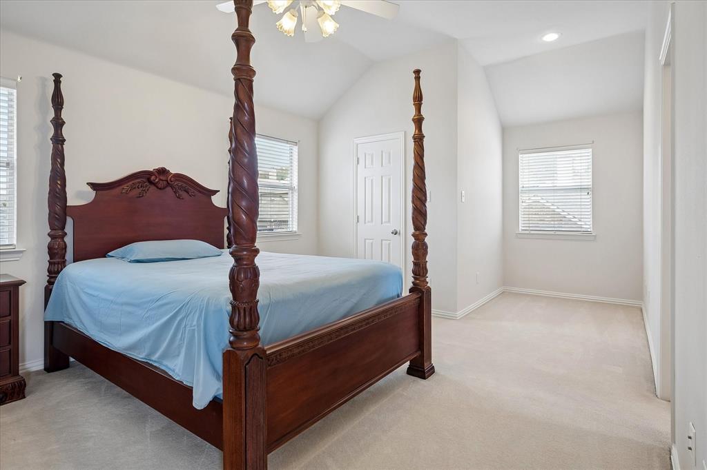 2209 Windy Ridge Court Property Photo 32