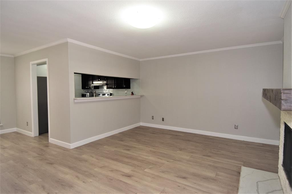 16301 Ledgemont Lane 176 Property Photo 7