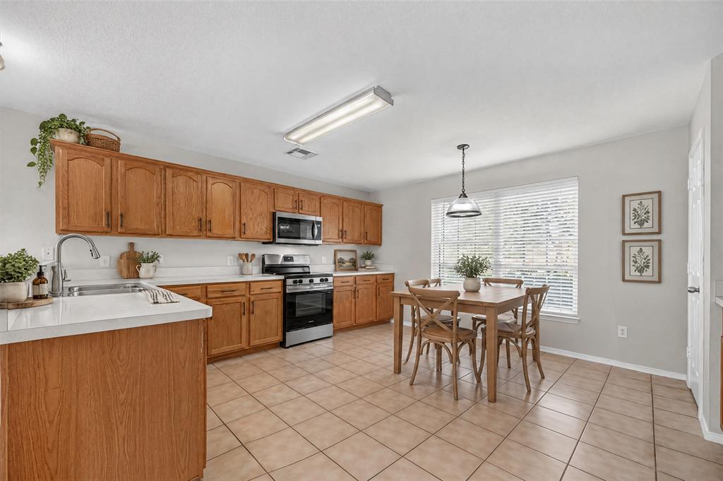 4091 Baroque Way Property Photo 6