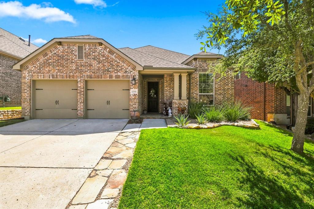 1516 Presley Way Property Photo 1