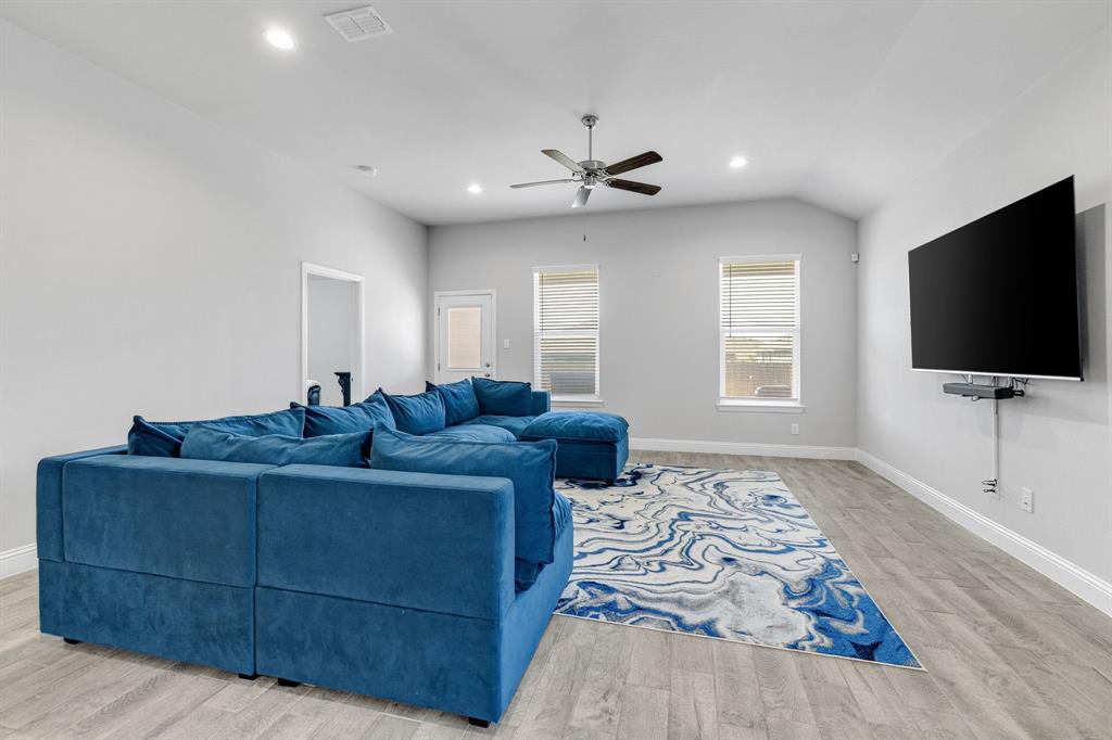 1501 Razorbill Road Property Photo 25