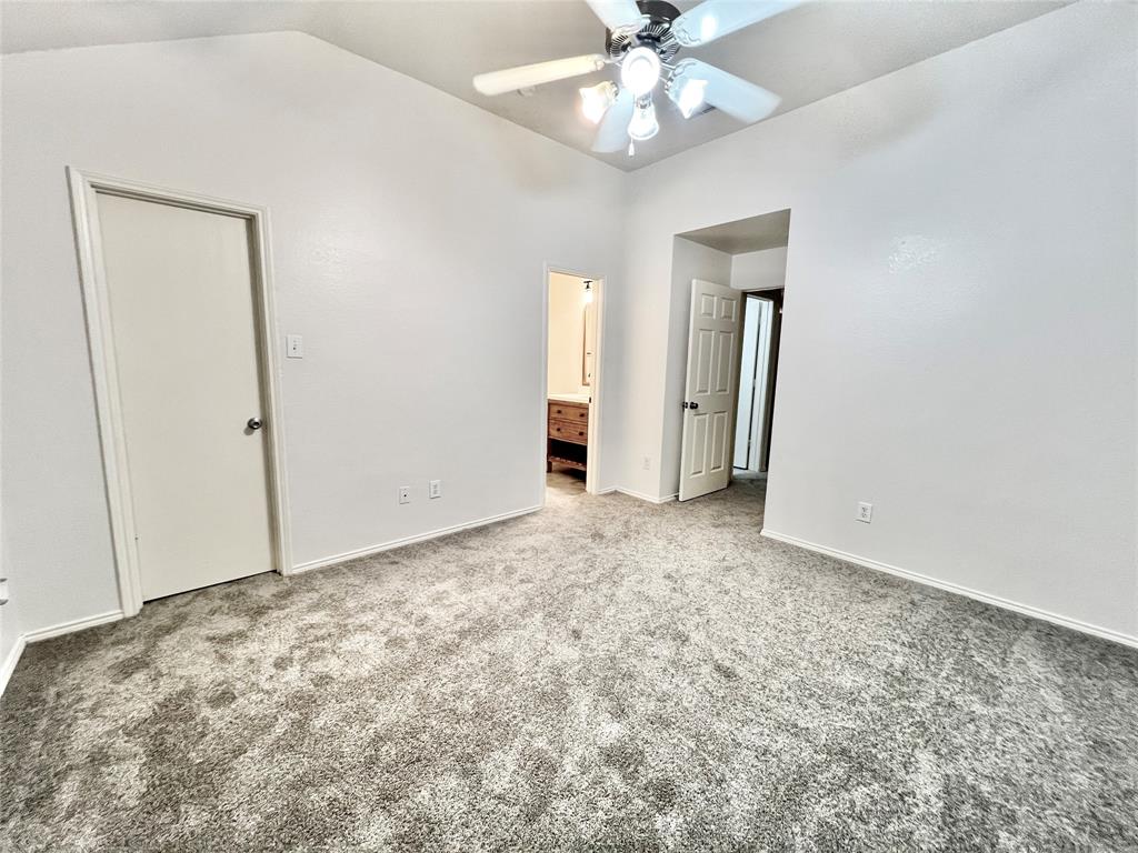 1128 Jamie Drive Property Photo 5