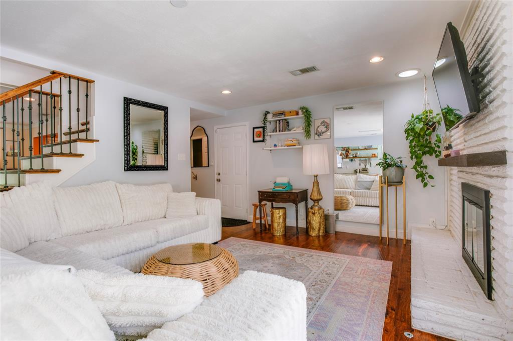 6529 Putting Green Drive Property Photo 8