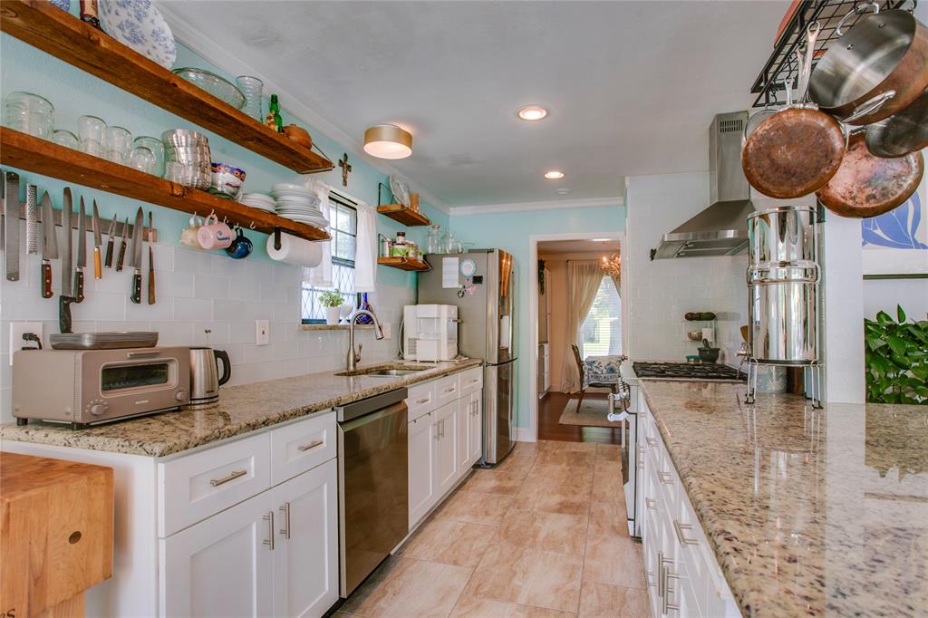 6529 Putting Green Drive Property Photo 16