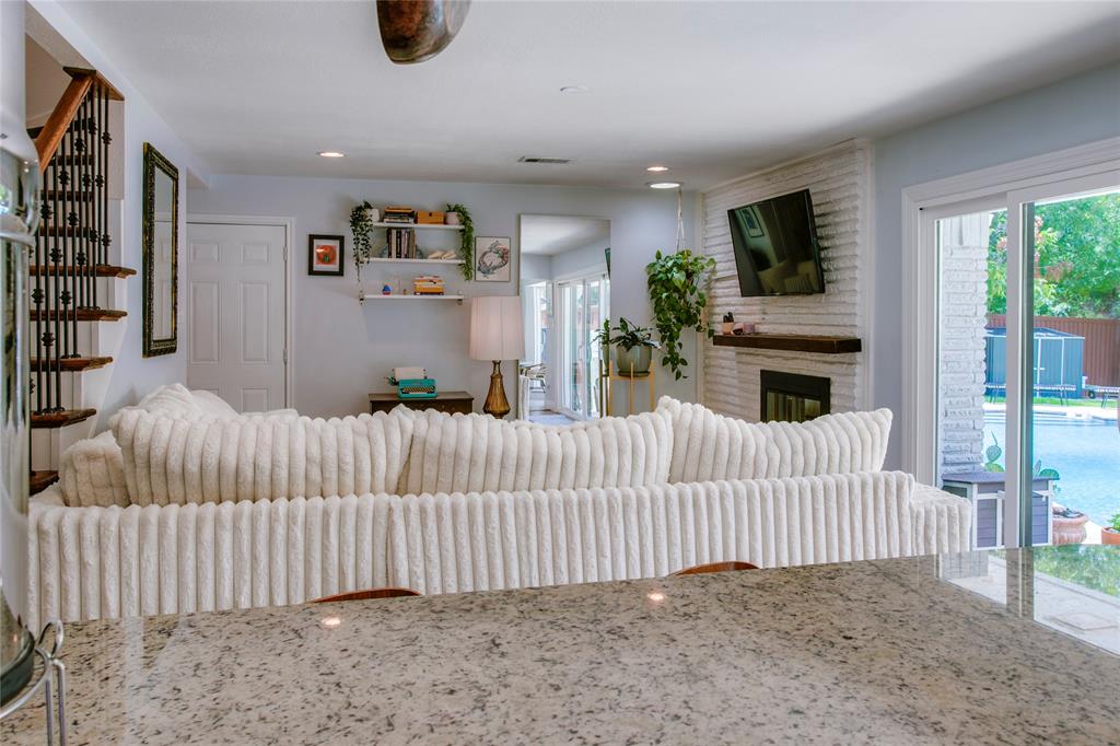 6529 Putting Green Drive Property Photo 18