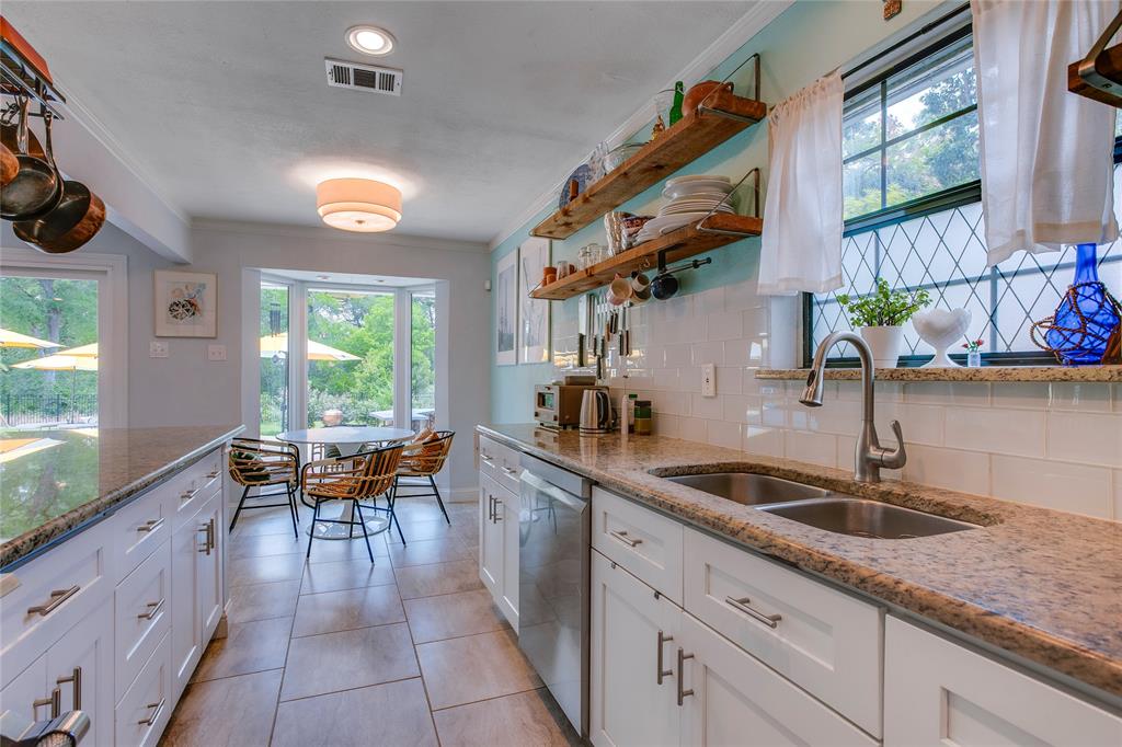 6529 Putting Green Drive Property Photo 19
