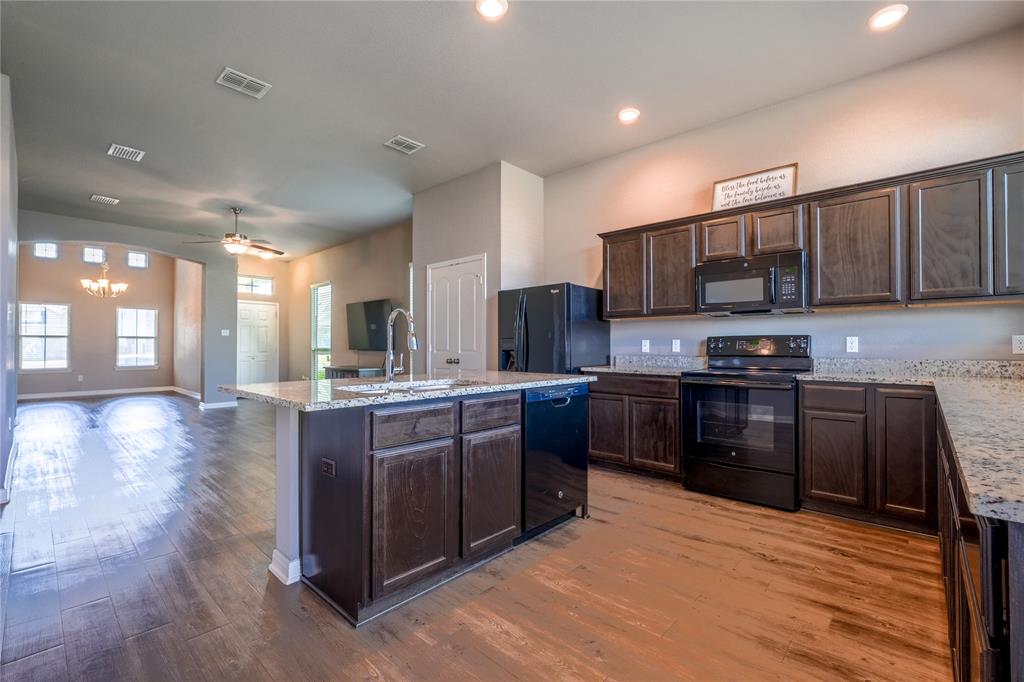 10617 Langham Drive Property Photo 6