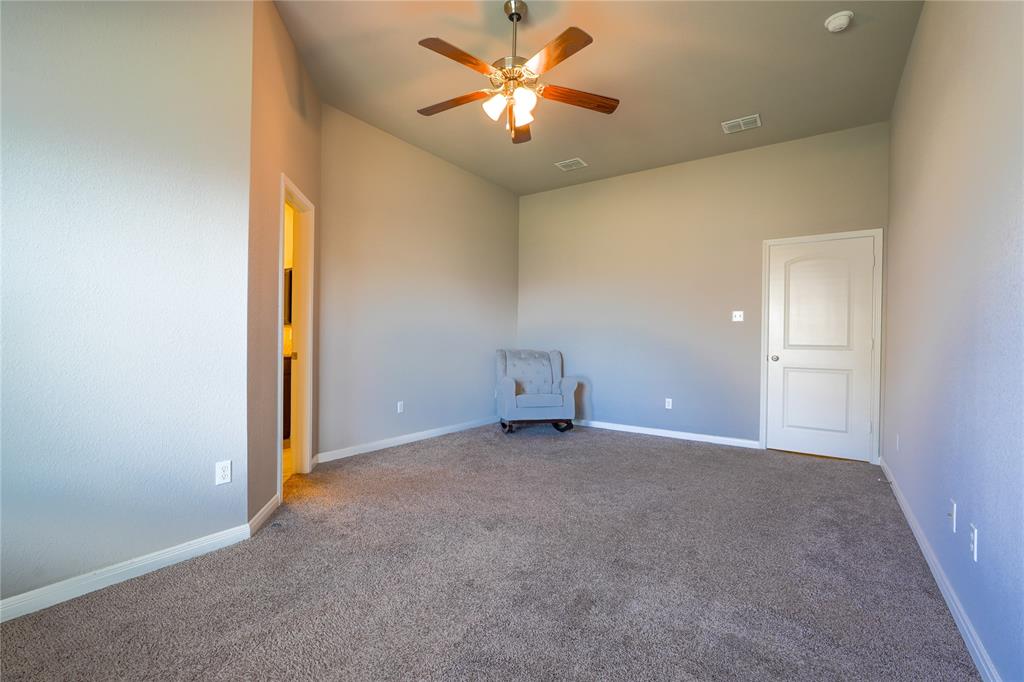 10617 Langham Drive Property Photo 13