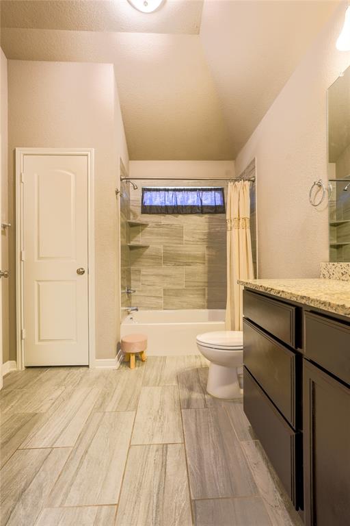 10617 Langham Drive Property Photo 15