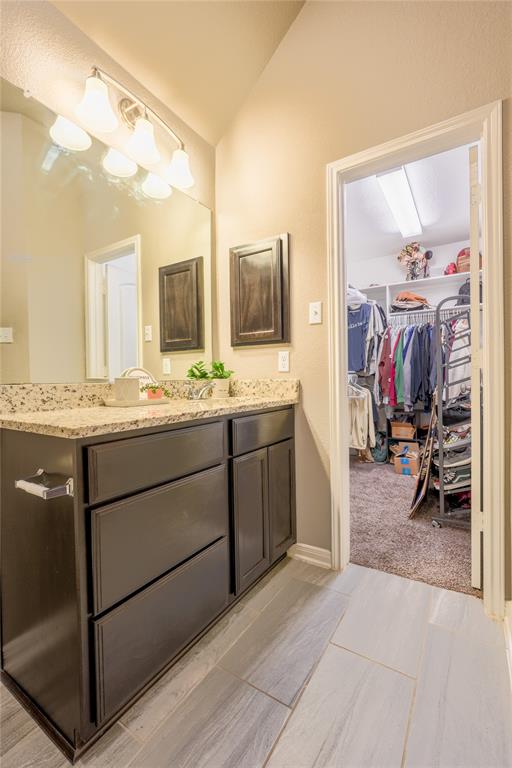 10617 Langham Drive Property Photo 17
