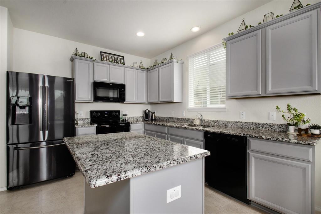 3124 Walker Creek Drive Property Photo 13