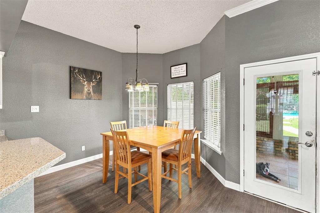 9014 Woodlawn Drive Property Photo 10