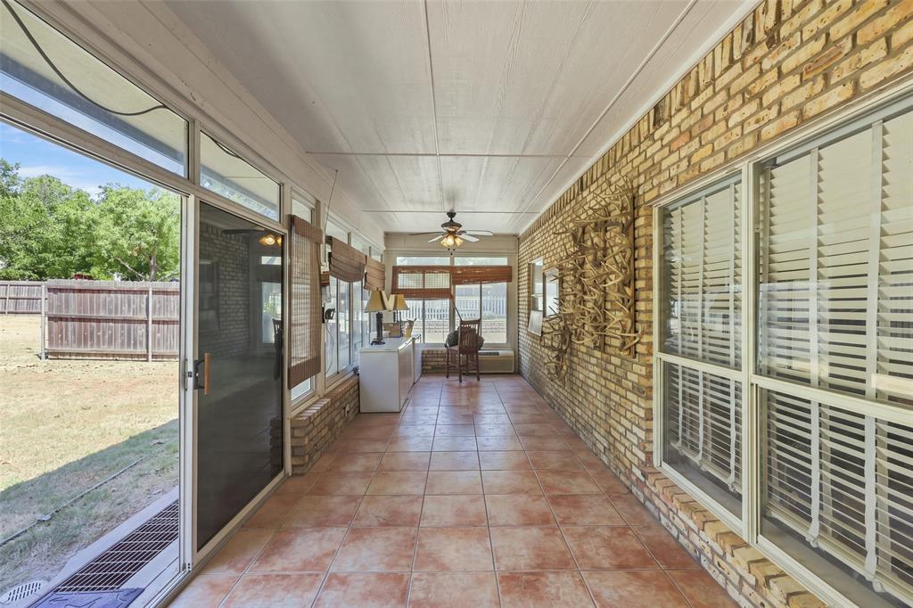 9014 Woodlawn Drive Property Photo 11