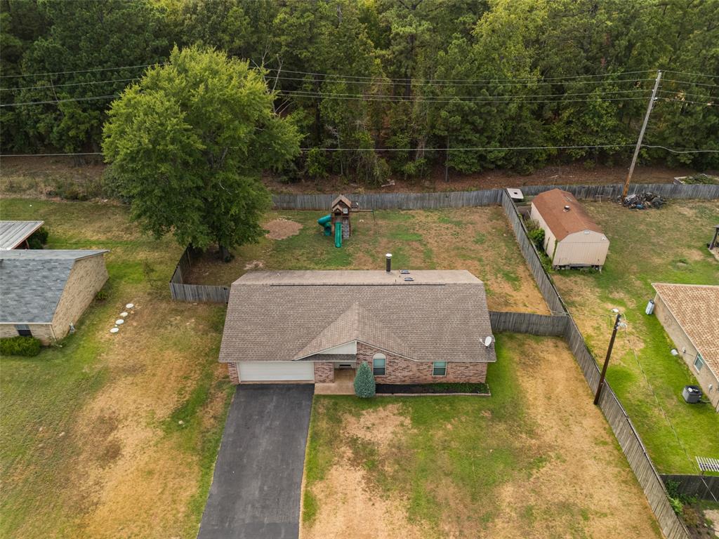 311 Hillshore Drive Property Photo 6