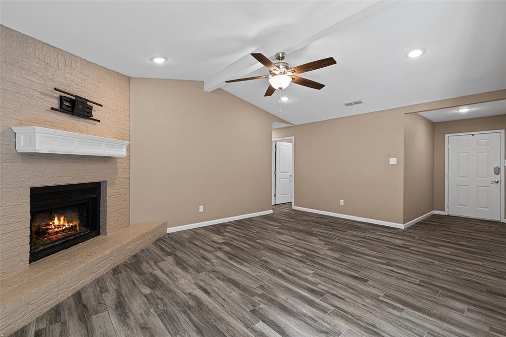 311 Hillshore Drive Property Photo 11