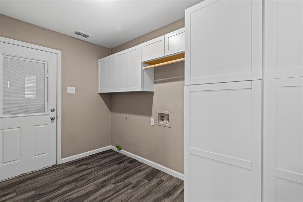 311 Hillshore Drive Property Photo 16