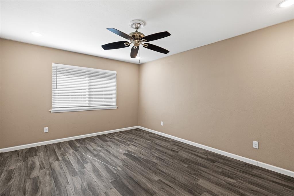 311 Hillshore Drive Property Photo 18