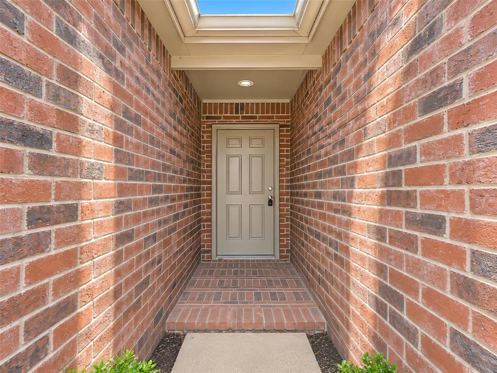 3208 Brixton Drive Property Photo 5