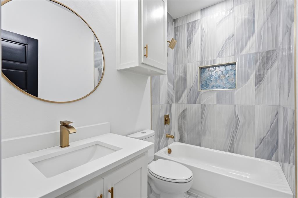 6657 Buffalo Ridge Circle Property Photo 11