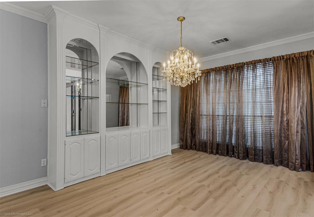 3844 Walden Way Property Photo 6