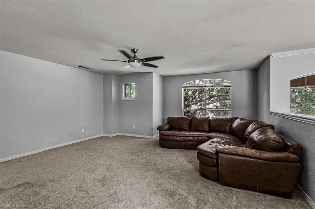 3844 Walden Way Property Photo 15