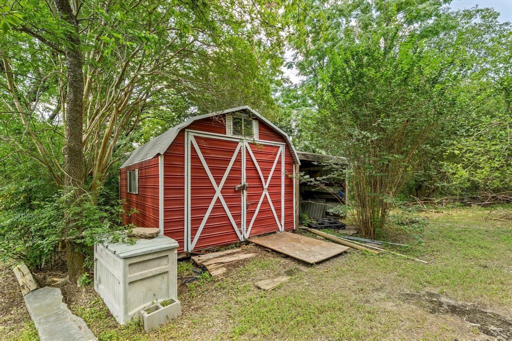 421 Rice Avenue Property Photo 9