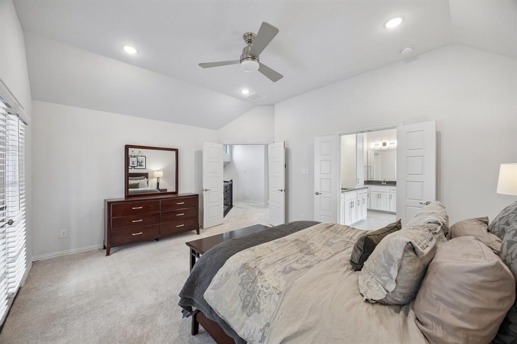 261 Golden Gate Drive Property Photo 13