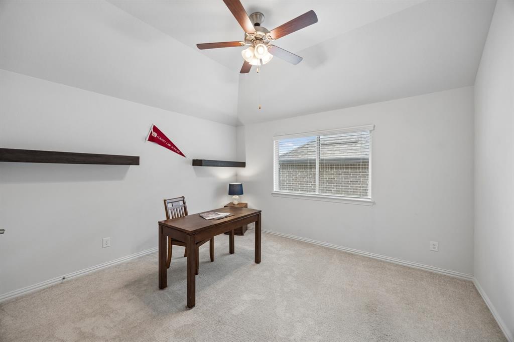 261 Golden Gate Drive Property Photo 19
