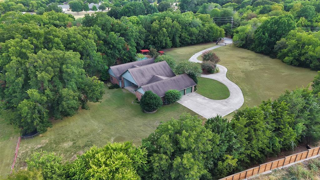 5010 Milam Road Property Photo 3