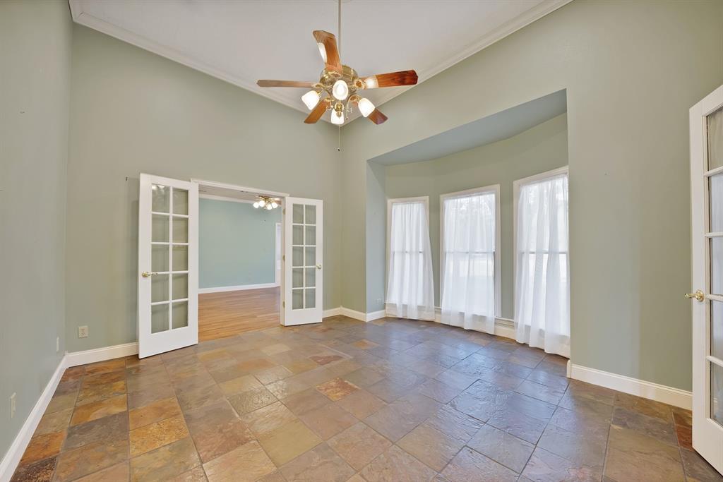 5010 Milam Road Property Photo 11