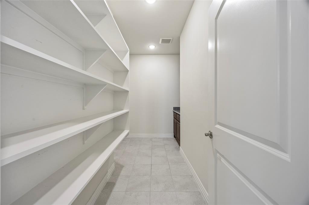 815 Rio Vista Lane Property Photo 17
