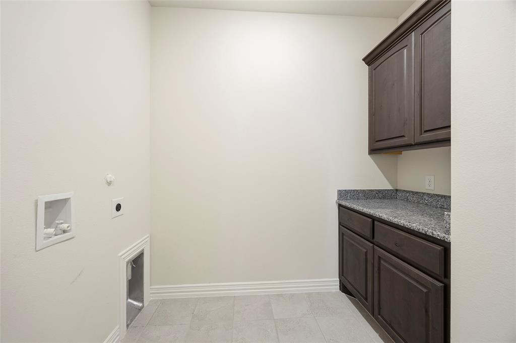 815 Rio Vista Lane Property Photo 18