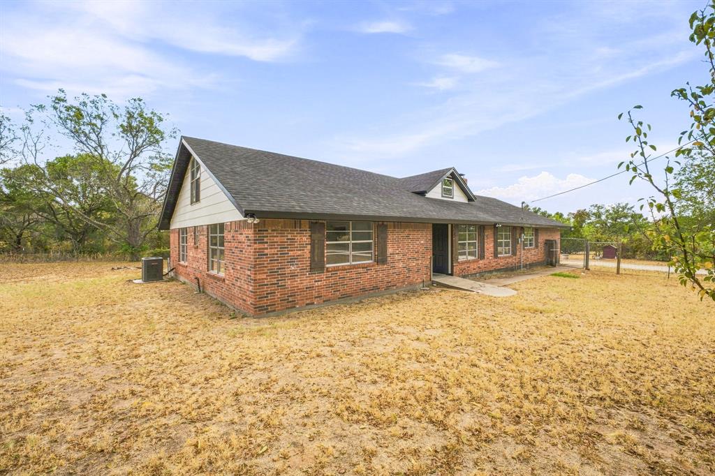 2771 S Fm 200 Property Photo 2