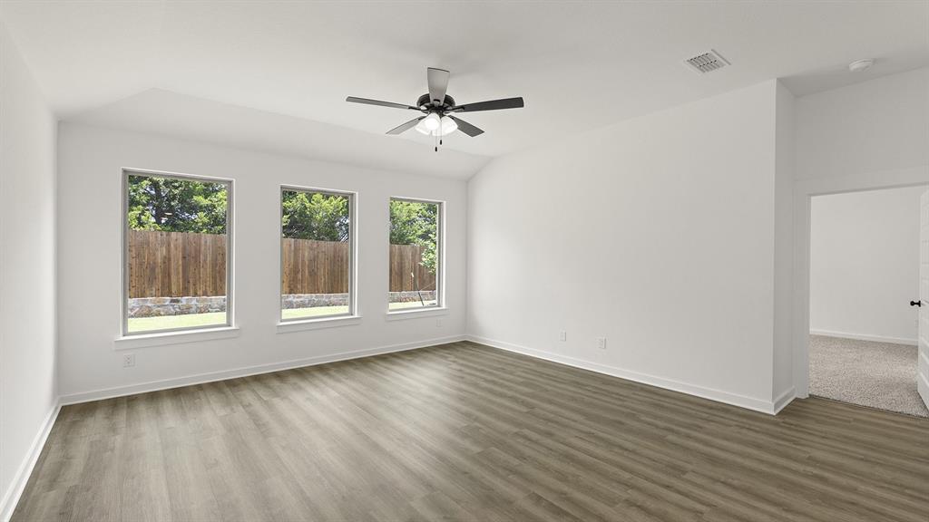 1412 Coventry Drive Property Photo 8