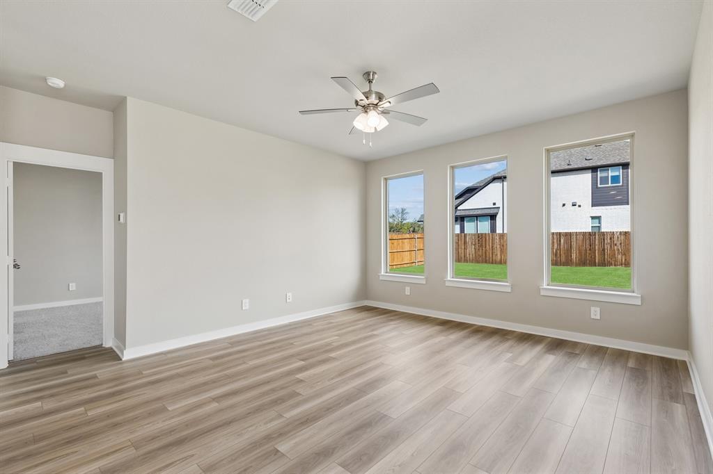 1412 Coventry Drive Property Photo 8