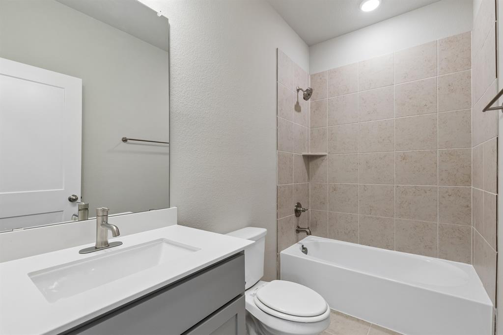 1412 Coventry Drive Property Photo 25